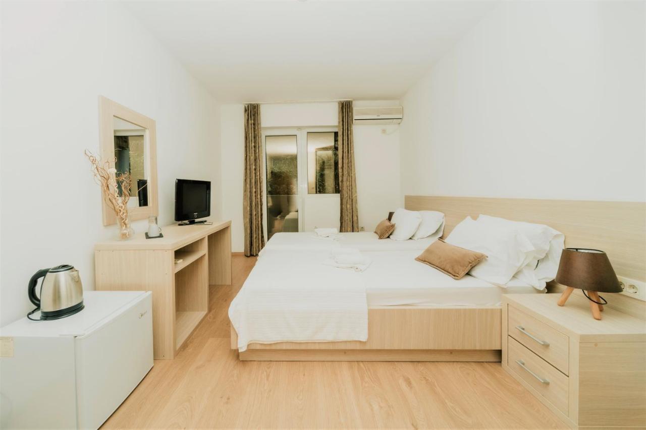 Guesthouse Radjen Sveti Stefan Dış mekan fotoğraf