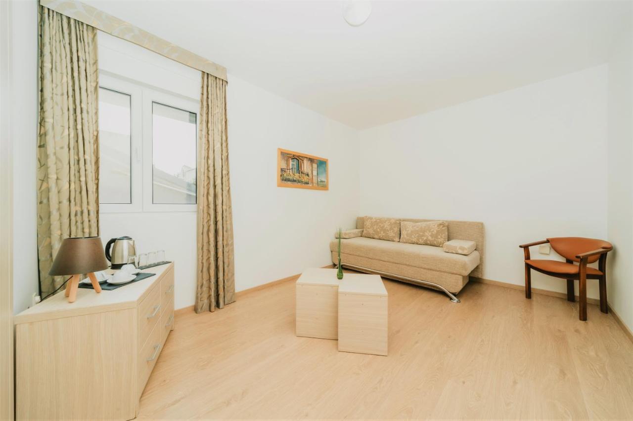 Guesthouse Radjen Sveti Stefan Dış mekan fotoğraf